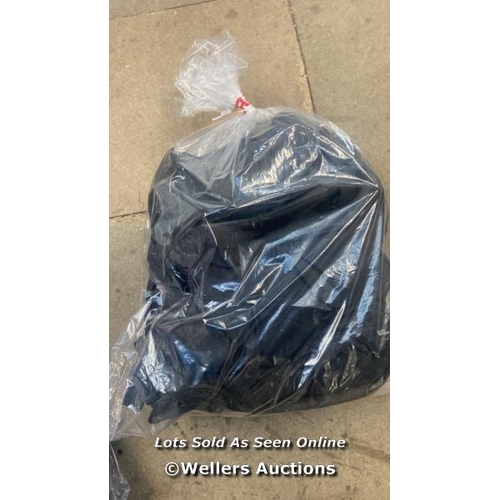 4598 - BAG OF RUCKSACKS