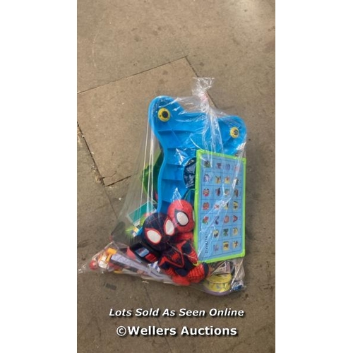 4609 - BAG OF TOYS