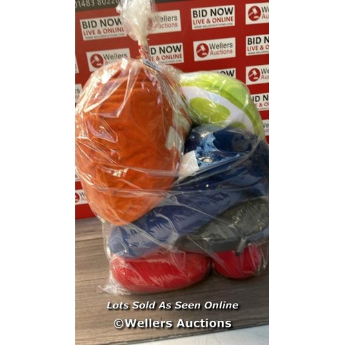 4634 - BAG OF TRAVEL PILLOWS