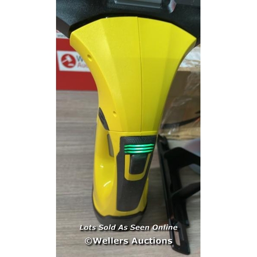 8296 - KäRCHER WV 5 PLUS N WINDOW VAC / POWERS UP / MINIMAL SIGNS OF USE / F25