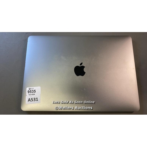 9535 - APPLE MACBOOK PRO 13