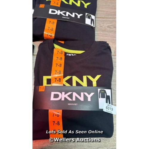 6019 - 4X KIDS NEW DKNY PJ SET 7-8 / A22