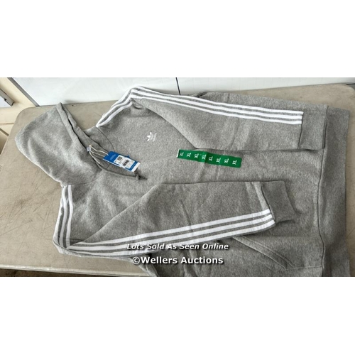 6133 - GENTS NEW ADIDAS 3 STRIPE HOODY / XL / E85