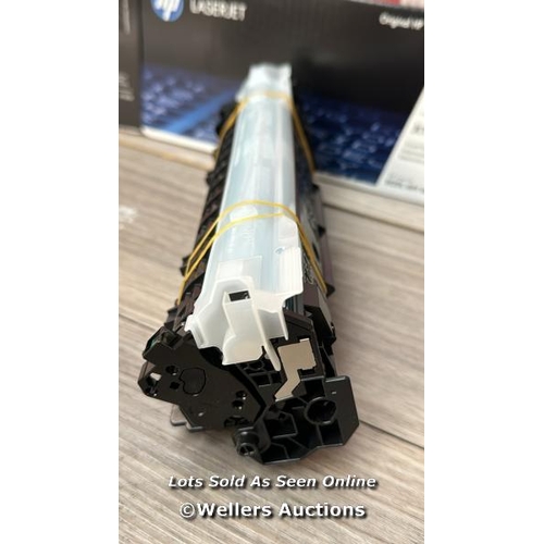 8017 - HP W1350X 135X HIGH YIELD ORIGINAL LASERJET TONER CARTRIDGE, BLACK, SINGLE PACK / MINIMAL SIGNS OF U... 