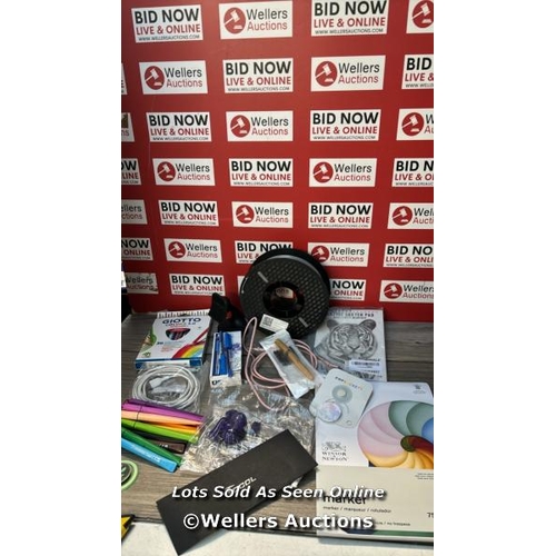 ?157 SQUIGGLE A5 ARTISTS SKETCH PAD 180GSM / WINSOR & NEWTON, MARKER