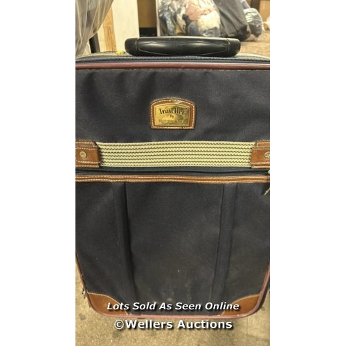 5371 - PRE-OWNED LUGGAGE: X2 INCL. AMERICAM TOURISTER AND TRAVELPRO