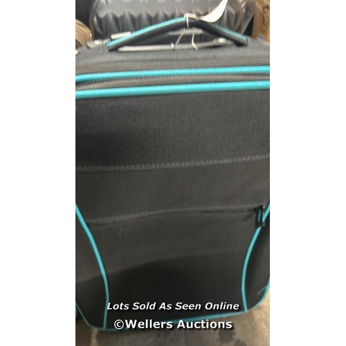 5378 - PRE-OWNED LUGGAGE: X2 INCL. KONO