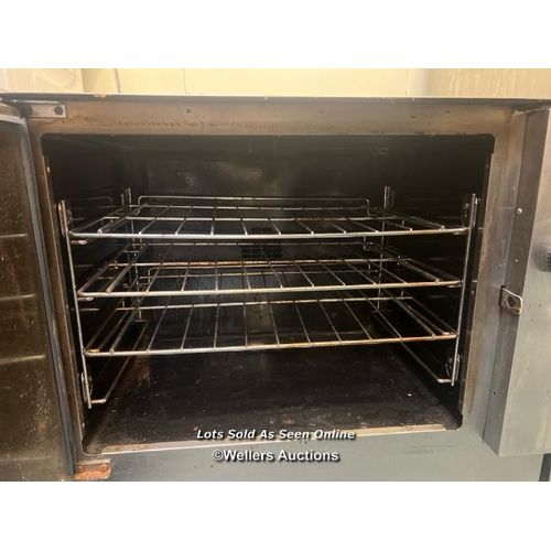 2024 - Lincat V74 fan assisted oven, with x3 internal metal racks, 67cm h x 75cm w x 60cm d / Scotch Horn L... 