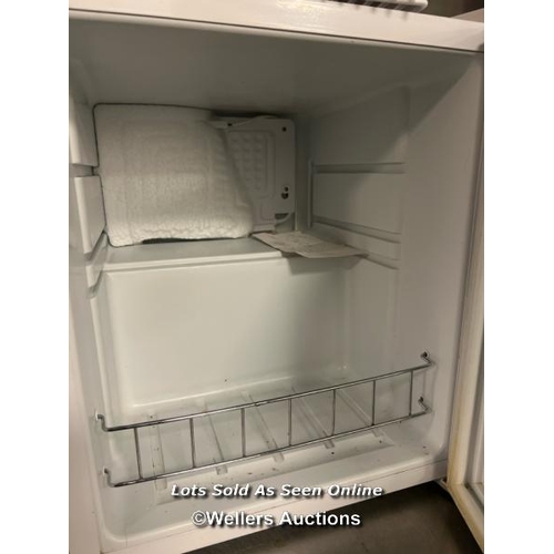 2038 - Polar DM071 counter top fridge, 50cm h x 43cm w x 48cm d / Castlewood, Tickenham Road, Clevedon, BS2... 