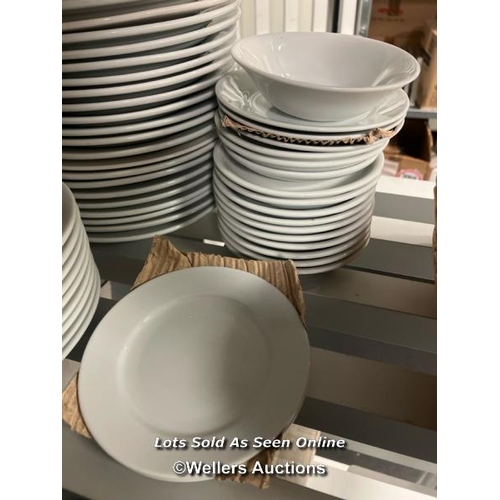 2046 - Approx. x100 plates and saucers, various sizes / Castlewood, Tickenham Road, Clevedon, BS21 6FW