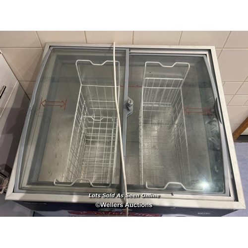 2067 - Tefcold IC200 ice cream fridge, locked without key, 96cm h x 72cm w x 63cm d / Castlewood, Tickenham... 