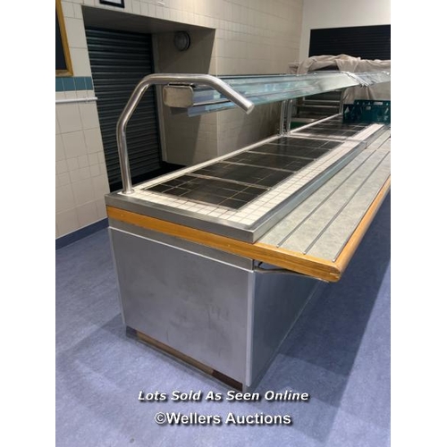 2069 - Commercial electric hot cupboard and canteen serving station, with overhead gantry light, 136cm h x ... 