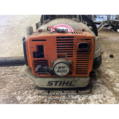 2088 - Stihl BR400 petrol backpack leaf blower / Towerhead Farm, Towerhead, Banwell, BS29 6PQ