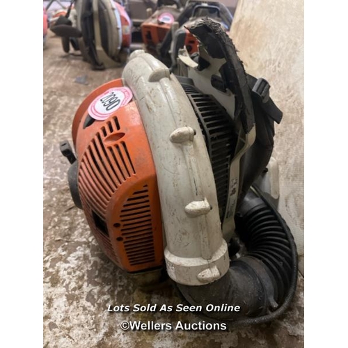 2090 - Stihl BR500 petrol backpack leaf blower / Towerhead Farm, Towerhead, Banwell, BS29 6PQ