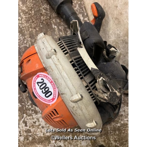 2090 - Stihl BR500 petrol backpack leaf blower / Towerhead Farm, Towerhead, Banwell, BS29 6PQ