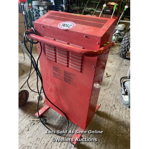 2106 - Clarke Devil 360 P electric space heater / Towerhead Farm, Towerhead, Banwell, BS29 6PQ