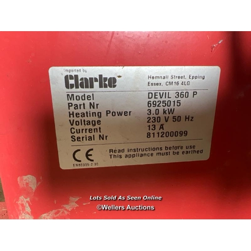 2106 - Clarke Devil 360 P electric space heater / Towerhead Farm, Towerhead, Banwell, BS29 6PQ