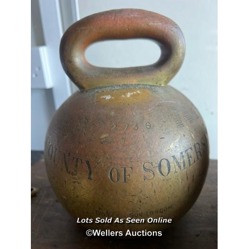 2127 - Four County of Somerset brass bell weights by Doyle and Son London, x2 28LB and x2 56LB, largest 24c... 