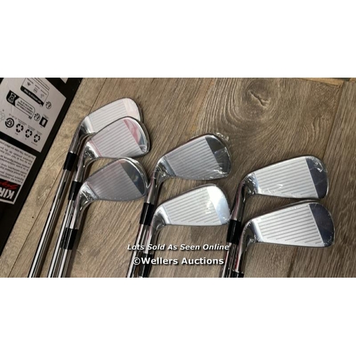 6101 - KIRKLAND SIGNATURE 7-PIECE GOLF IRON SET, STIFF FLEX / MINIMAL SIGNS OF USE / W3