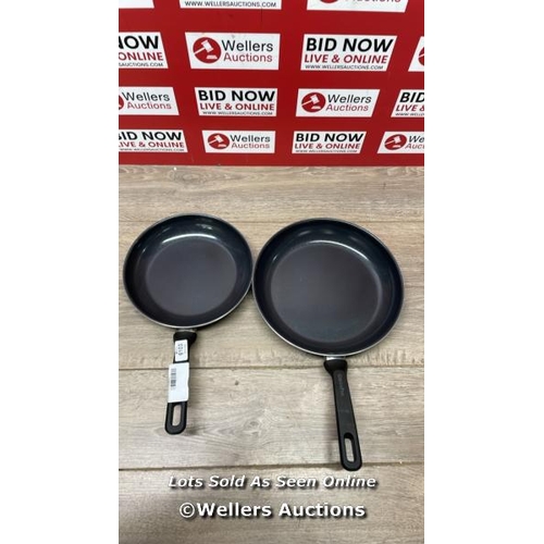 6103 - GREENPAN FRY PAN SET / SIGNS OF USE / D14