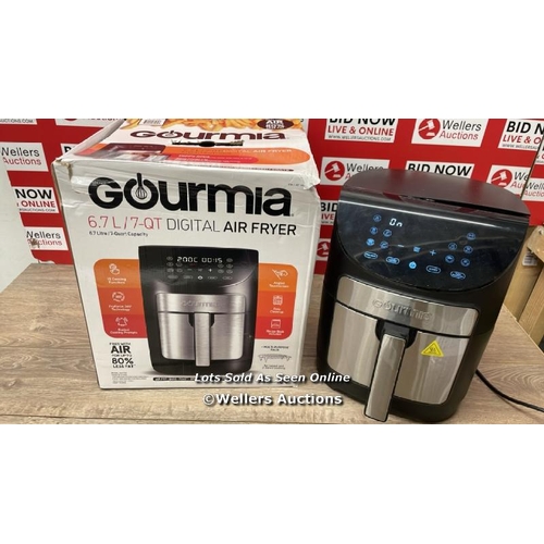 6118 - GOURMIA 6.7L DIGITIAL AIR FRYER / POWERS UP / MINIMAL IF ANY SIGNS OF USE   / W1