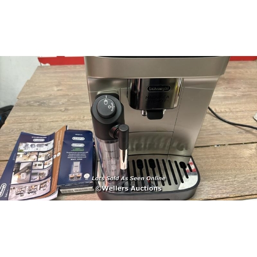 6715 - DE'LONGHI MAGNIFICA BEAN TO CUP COFFEE MACHINE ECAM310.80.SB / POWERS UP / SIGNS OF USE  / A41