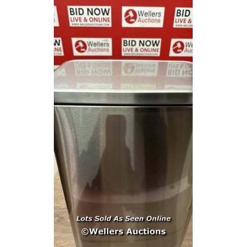 6722 - EKO STAINLESS STEEL 30L PEDAL BIN & 5.2L PEDAL BIN / DENTED / SEE IMAGES  / P2