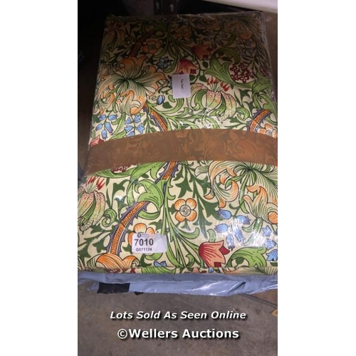 7010 - X5 NEW 2 SEAT SOFA COVERS - LILY / B37