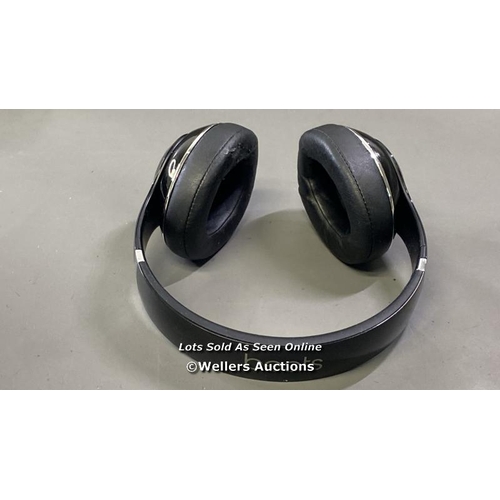 9513 - BEATS STUDIO WIRELESS HEADPHONE  - BLACK COLOUR - FOAM DAMAGED