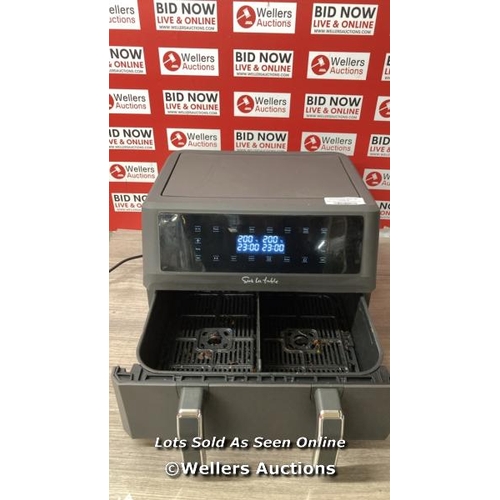 17 - SUR TABLE AIR FRYER NEW 2 IN 1 / C37