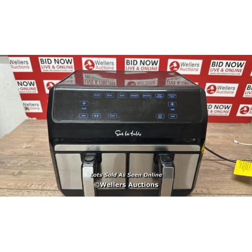 75 - SUR LA TABLE AIR FRYER WITH X2 3.8L DRAWERS / POWERS UP / MINIMAL SIGNS OF USE  / C42