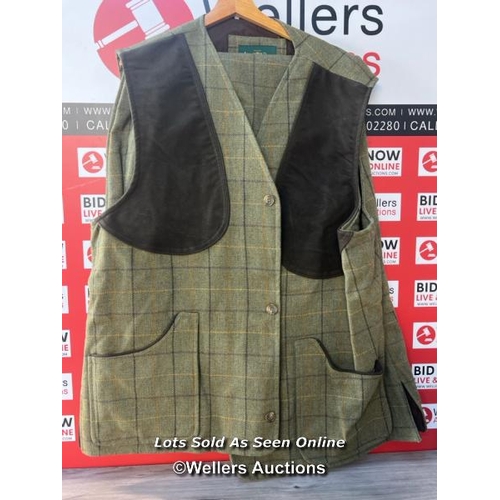 3227 - GENTS PRE-OWNED ALAN PAINE TWEED SHOOTING WAISTCOAT & TROUSERS / SIZE 5XL & 46W / TROUSERS HAVE TAGS... 