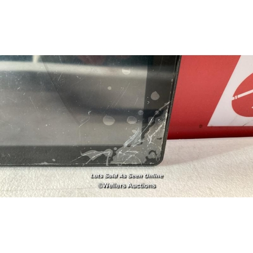 3982 - TABLET: MEBERRY / MODEL M7/ FCC ID: 2AXPP -M6 /  GREY / SCREEN AND BACK DAMAGE