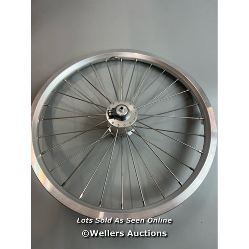 66 - UNMARKED SILVER WHEEL / SEE IMAGES FOR CONDITION / T55