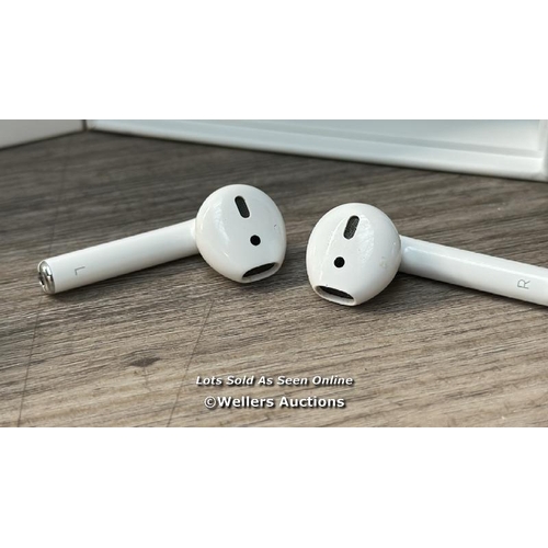 8280 - APPLE AIRPODS / 2ND GEN / WITH CHARGING CASE / MV7N2ZMA / MINIMAL, IF ANY SIGNS OF USE / CONNECTS AN... 