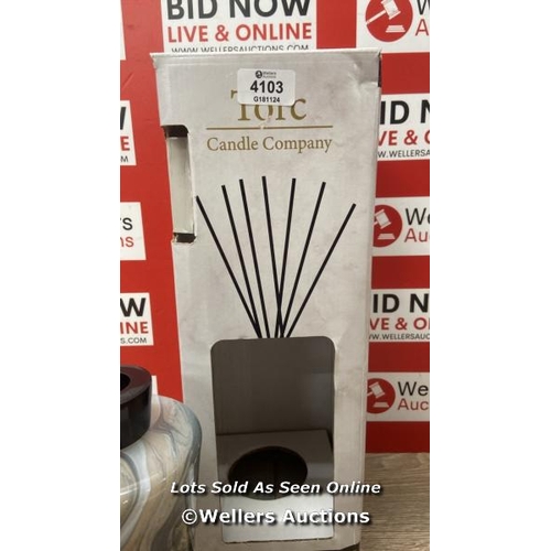 4103 - DIFFUSER WITH REEDS 800ML    / APPEARS NEW / B4