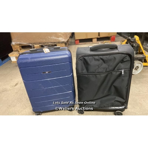 4875 - PRE OWNED LUGGAGE X2 INC. IT LUGGAGE  / G32