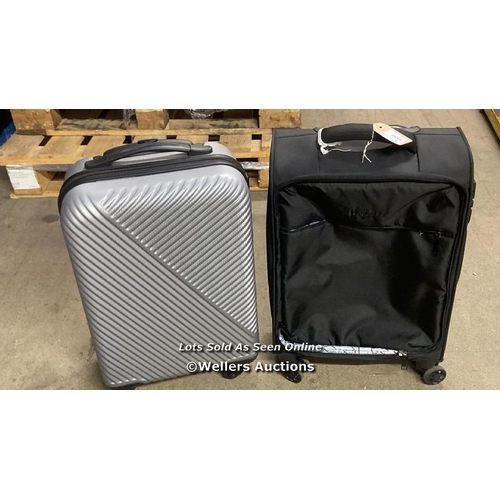 4880 - PRE OWNED LUGGAGE X2 INC. IT LUGGAGE  / S6