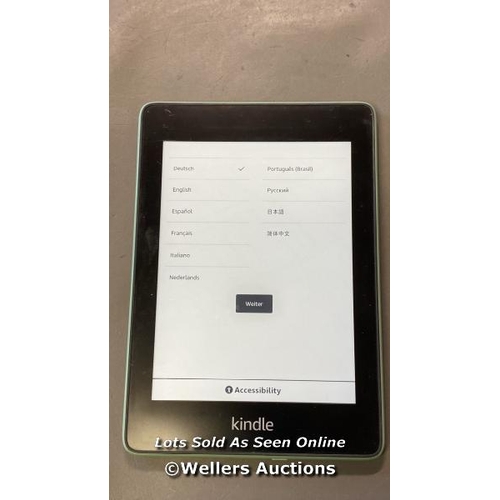 9608 - AMAZON KINDLE / PQ94WIF - BLACK AND GREEN