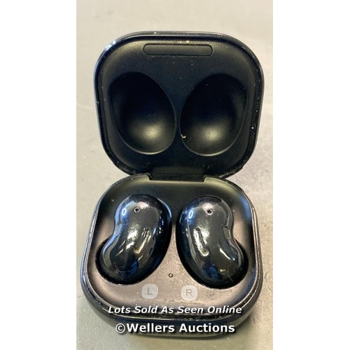 9688 - SAMSUNG EARBUDS WITH CHARGE CASE/MODEL  SM-R180 / SN: RF2170KN9NN