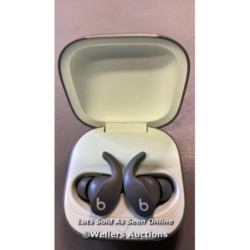 9690 - APPLE BEATS EARBUDS WITH CHARGE CASE /MODEL A2578 / SN:G5FK4NVRXH