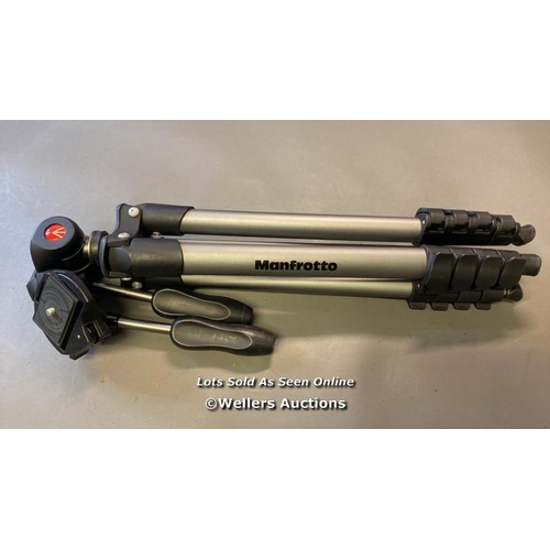 9697 - MANFROTTO ADVANCED TRIPOD