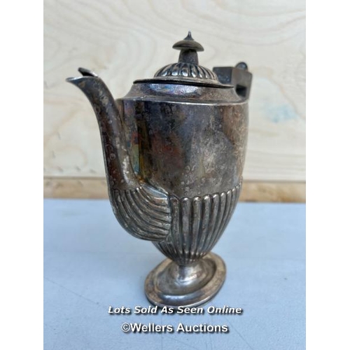 3 - A hallmarked sterling silver tea pot, 20cm h, weighs 435g - NO VAT ON HAMMER / Container No: 240740