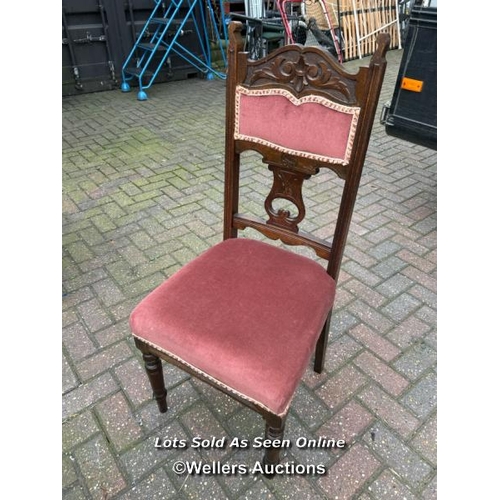 33 - A container of reproduction antique furniture inc. chairs, dining table, bedroom furniture, stools, ... 