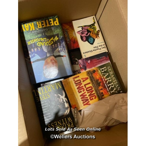 14 - Box of assorted books, linen and electric candles / VAT applies to the hammer price on this lot / Co... 