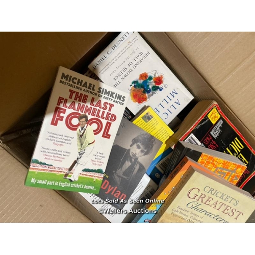 15 - Box of assorted books  / VAT applies to the hammer price on this lot / Container no: BM000403