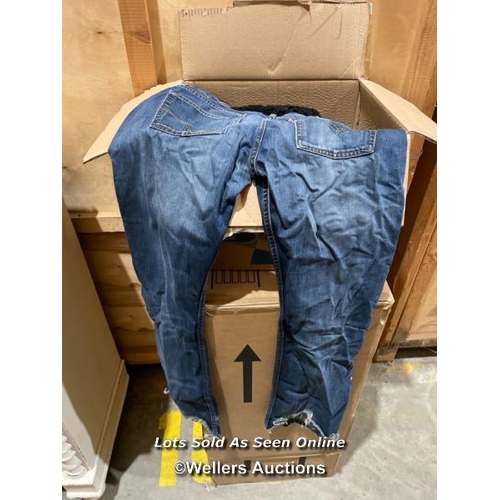 27 - Box of assorted clothing incl. Levis, ties and Livergy jacket / VAT applies to the hammer price on t... 