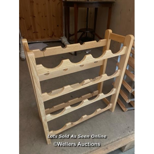 41 - X2 wine racks, tallest 58cm h / VAT applies to the hammer price on this lot / Container no: BM000403