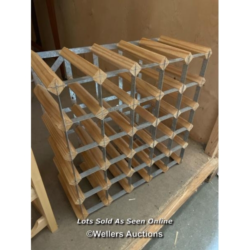 41 - X2 wine racks, tallest 58cm h / VAT applies to the hammer price on this lot / Container no: BM000403