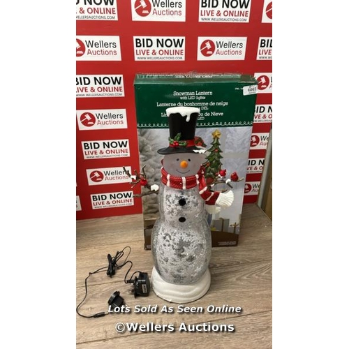 6062 - SNOWMAN LANTERN WITH LED LIGHTS / DAMAGED PLUG SOCHET / C34